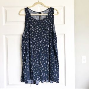 Old Navy Floral Sleeveless Blouse - Size 4X